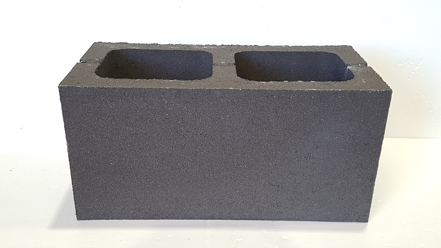 20.01 Designer Coloured Concrete Block 200mm Standard (Charcoal) SALE